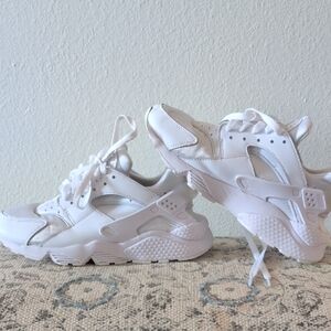 Nike Huarache White Athletic Sneakers
